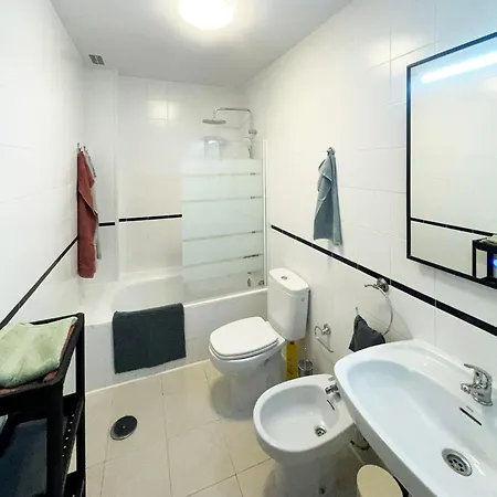 Lejlighed El Paraiso, 3 Bed 2 Bath, 300m From The Sea