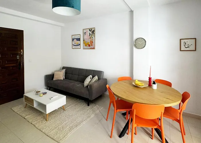 شقة El Paraiso, 3 Bed 2 Bath, 300m From The Sea *