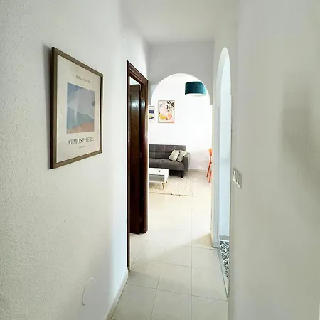 El Paraiso, 3 Bed 2 Bath, 300m From The Sea * 또레비에하